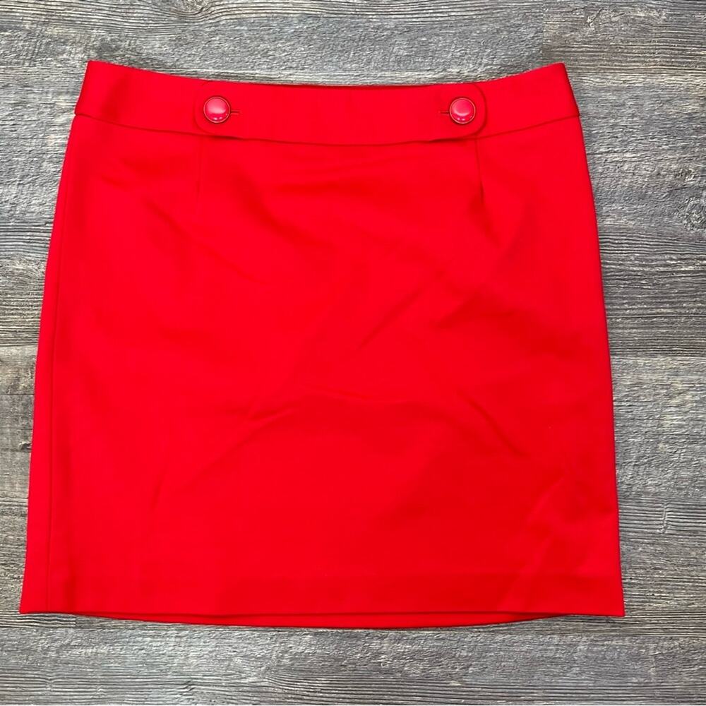 Loft red straight knit pencil skirt with button accents size 10 petite 10P B163